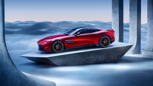 Nuova Aston Martin Vanquish: guarda la gallery 1