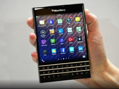 Sfida di Blackberry a Apple: 550 euro a chi molla l'iPhone