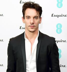 Jonathan Rhys-Meyers: rehab inutile, ancora vittima dell'alcool 14