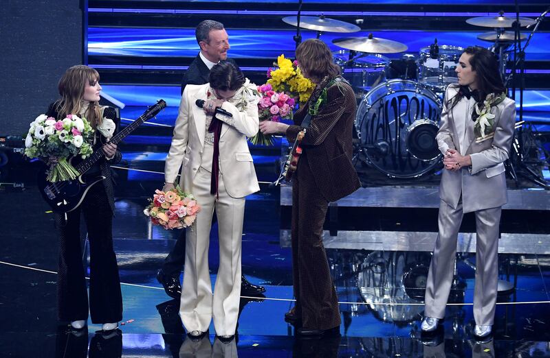 I Maneskin dominano la prima del Festival tra rock e lacrime 9