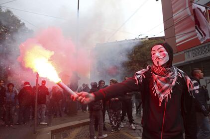Studenti in piazza a Milano 1