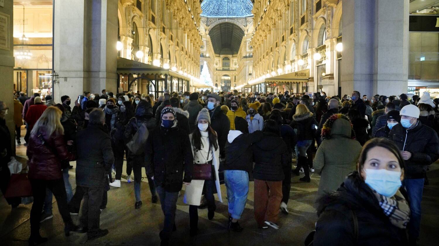 Pattuglie schierate in strade e stazioni. A Milano la Galleria a numero chiuso