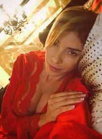 Aida Yespica, il seno esplode su Instagram 25