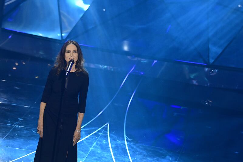 Sanremo 2024: ecco il look della finalissima del Festival di conduttore, co-conduttore e ospiti 12