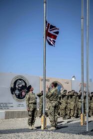 Le truppe inglesi lasciano Camp Baston alle forze afghane 2