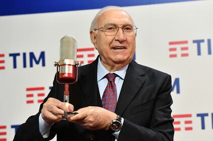 Morto Pippo Baudo, le diapositive di oltre sessant'anni di carriera 11