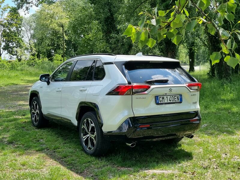Nuova Suzuki Across, guarda le immagini 9
