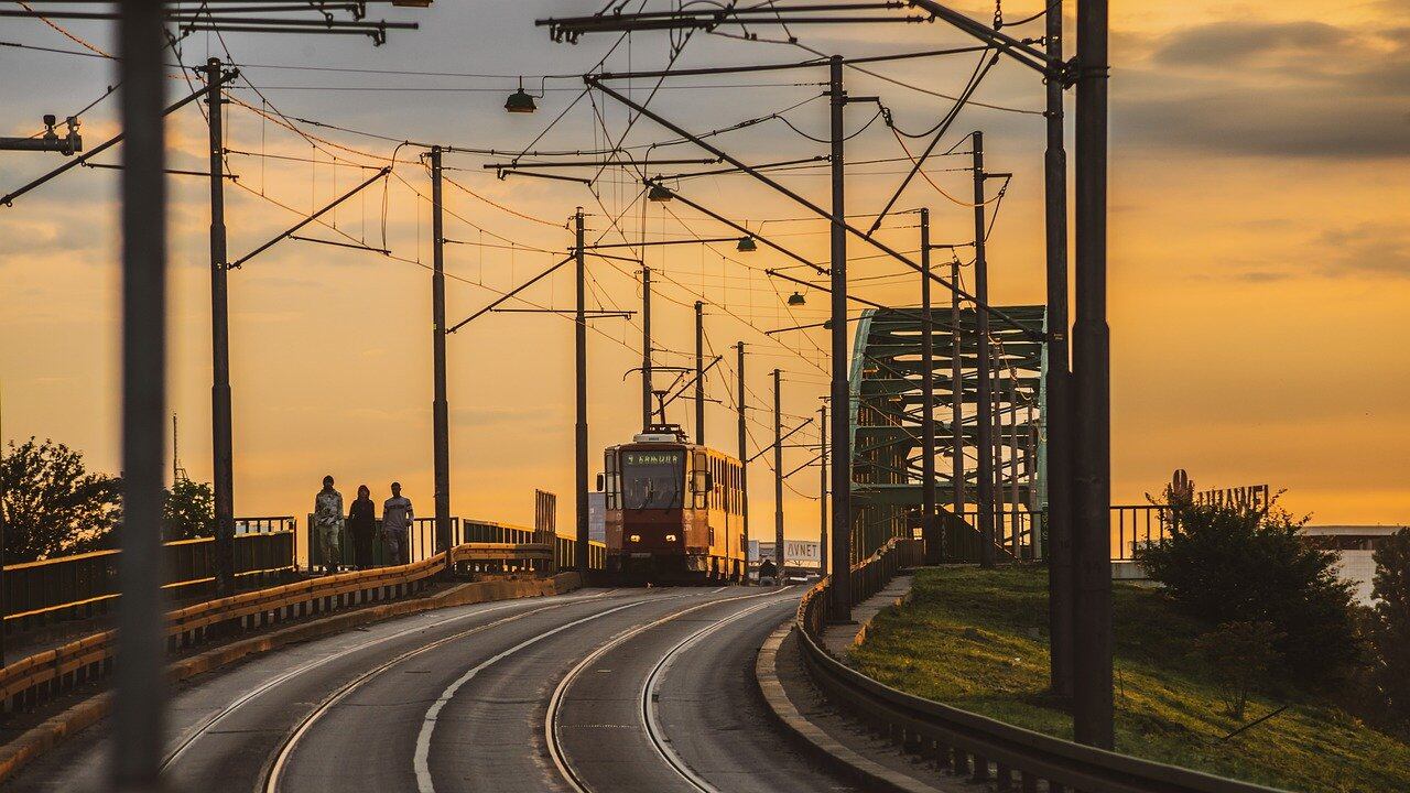 Bonus trasporti, riaprono le domande: ecco come richiederlo