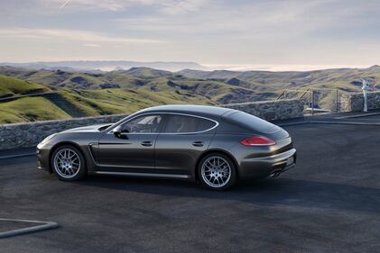 Nuova Porsche Panamera 7