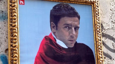 Il Banksy italiano che ridicolizza i politici