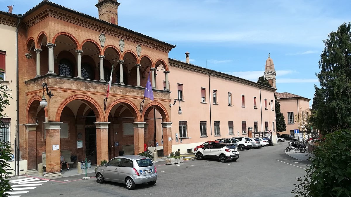 Bologna, impiantata protesi realizzata con la stampante in 3D