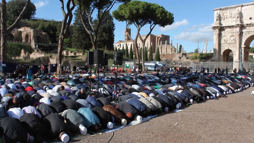 "Grazie ai compagni antifascisti ma ad ammazzarci oggi è l'islam"
