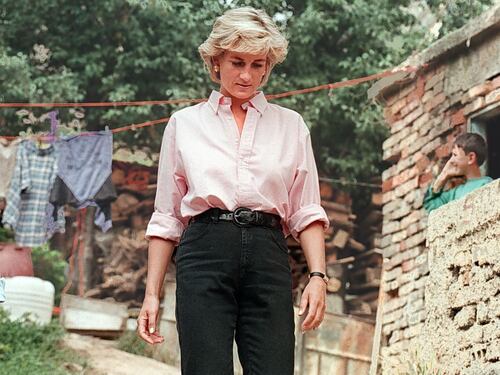 Dall'incubo della bilancia alla solitudine: il triste Natale di Lady Diana