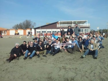 Il vertice in spiaggia dei grillini 9