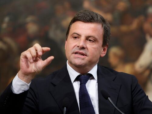 Pd, Renzi silura nomi "eccellenti". E Calenda: "Ci facciamo male"