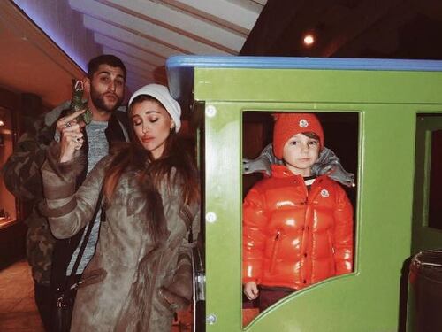 Dopo le dichiarazioni di Corona, il fratello di Belen s'infuria con De Martino