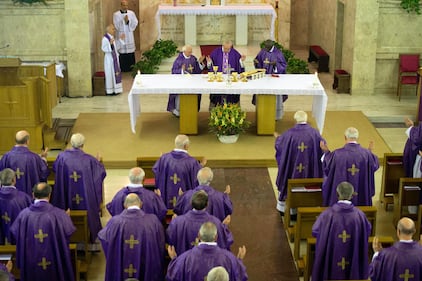 Il Papa rientra dal ritiro di Ariccia 2
