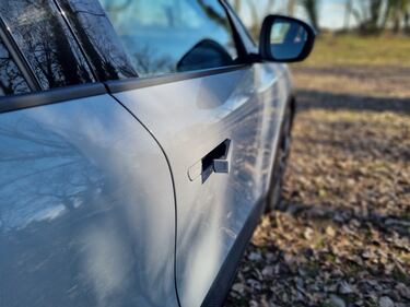 Renault Megane E-TECH: guarda le foto 8