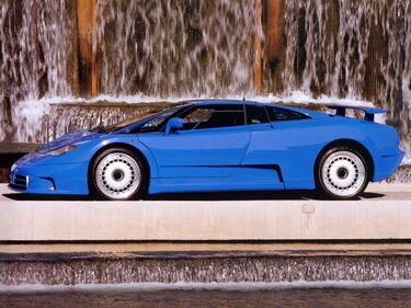 Bugatti EB110, guarda la gallery 5
