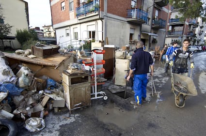 Oriveto, si ripuliscono le strade 11