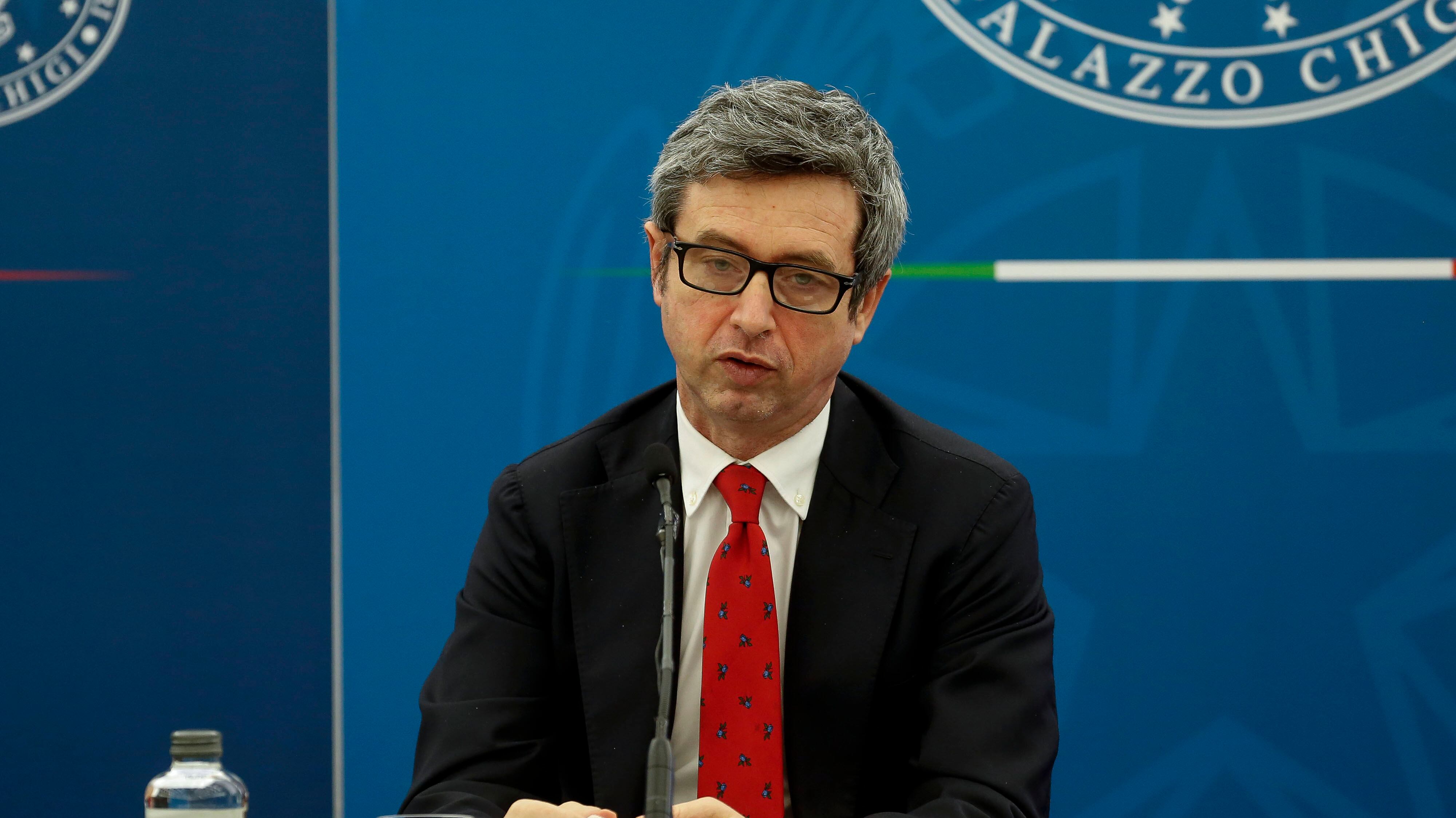 Trappola per il governo sull'occupazione. I sindacati scioperano e la sinistra li segue. L'ira di Confindustria