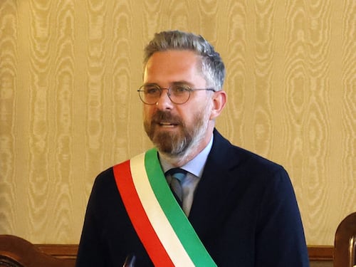 Ramadan sì, Pasqua no: così Lepore dimentica i cristiani di Bologna