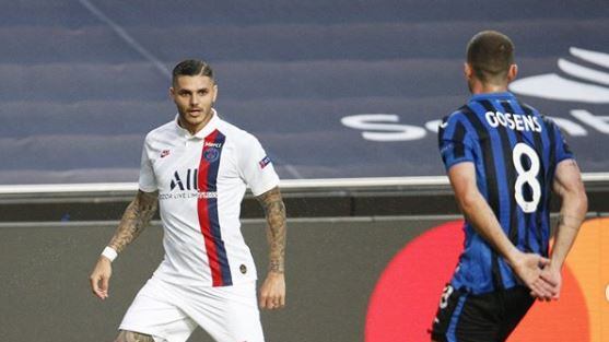 Icardi, pioggia di insulti sui social: "C... esulti che hai toccato un pallone?"