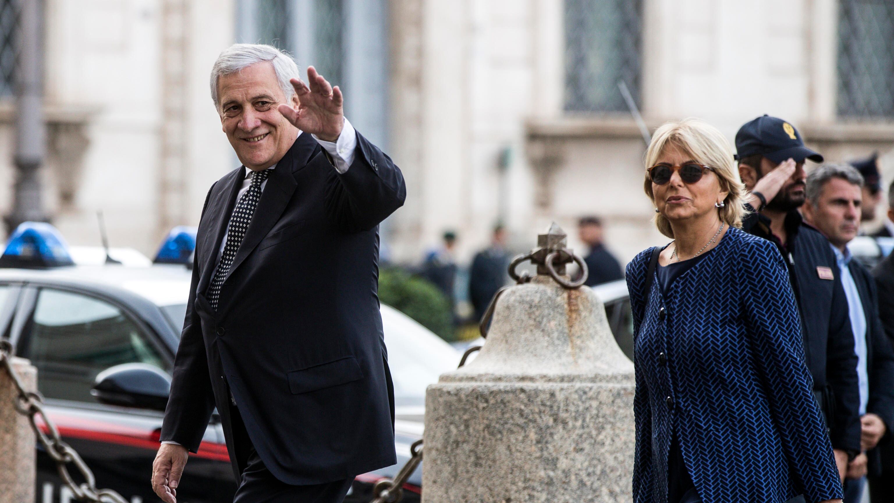 Il primo atto alla Farnesina di Tajani: "Chiamerò il mio collega ucraino"