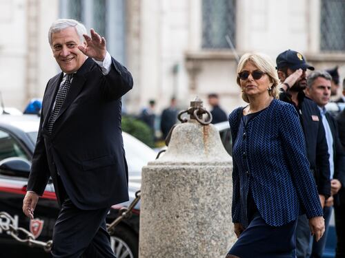 Il primo atto alla Farnesina di Tajani: "Chiamerò il mio collega ucraino"