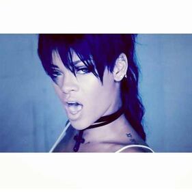 Sexy Rihanna look nuovo ma amore vecchio 4