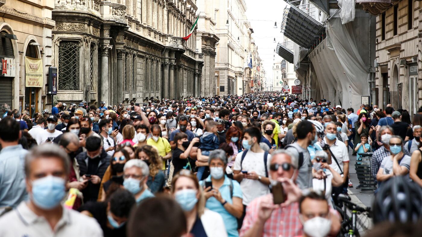 "Arriveremo a 30mila casi". Ecco quando ci sarà il picco della quarta ondata