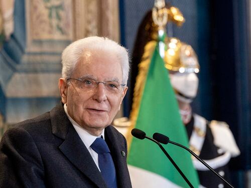 Mattarella: "L'aggressione all'Ucraina è inaccettabile"