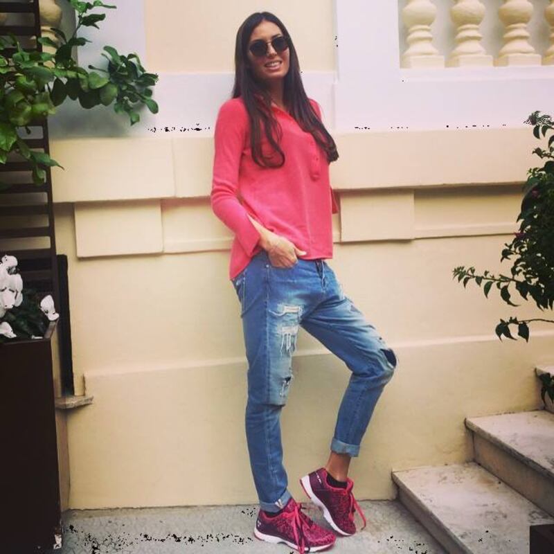Elisabetta Gregoraci sexy e sbarazzina 16