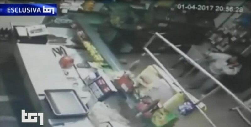 Budrio, ecco l'assalto di Igor al bar 3