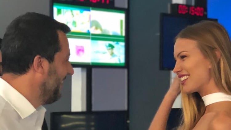 Taylor Mega e Matteo Salvini, cosa li "lega"?