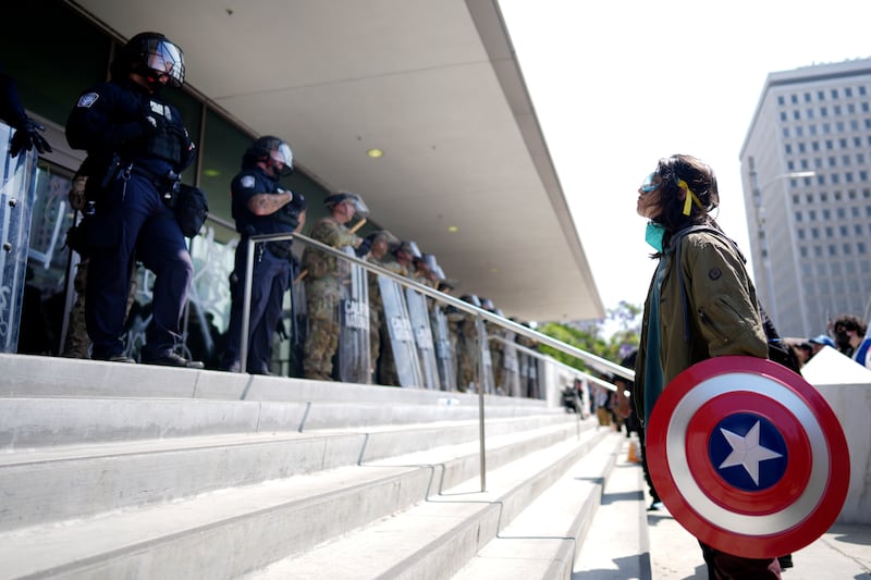 Proteste e scontri a Los Angeles 5