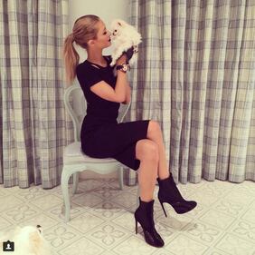 Paris Hilton, posteriore nudo coi fiocchi 18