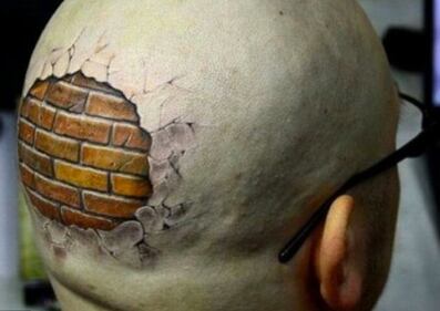Tatuaggi, quando il cattivo gusto supera ogni immaginazione 1