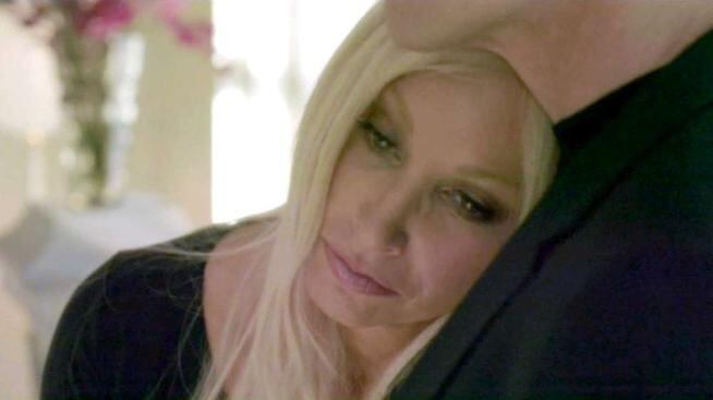 Donatella Versace, una vita di eccessi. È polemica sul film