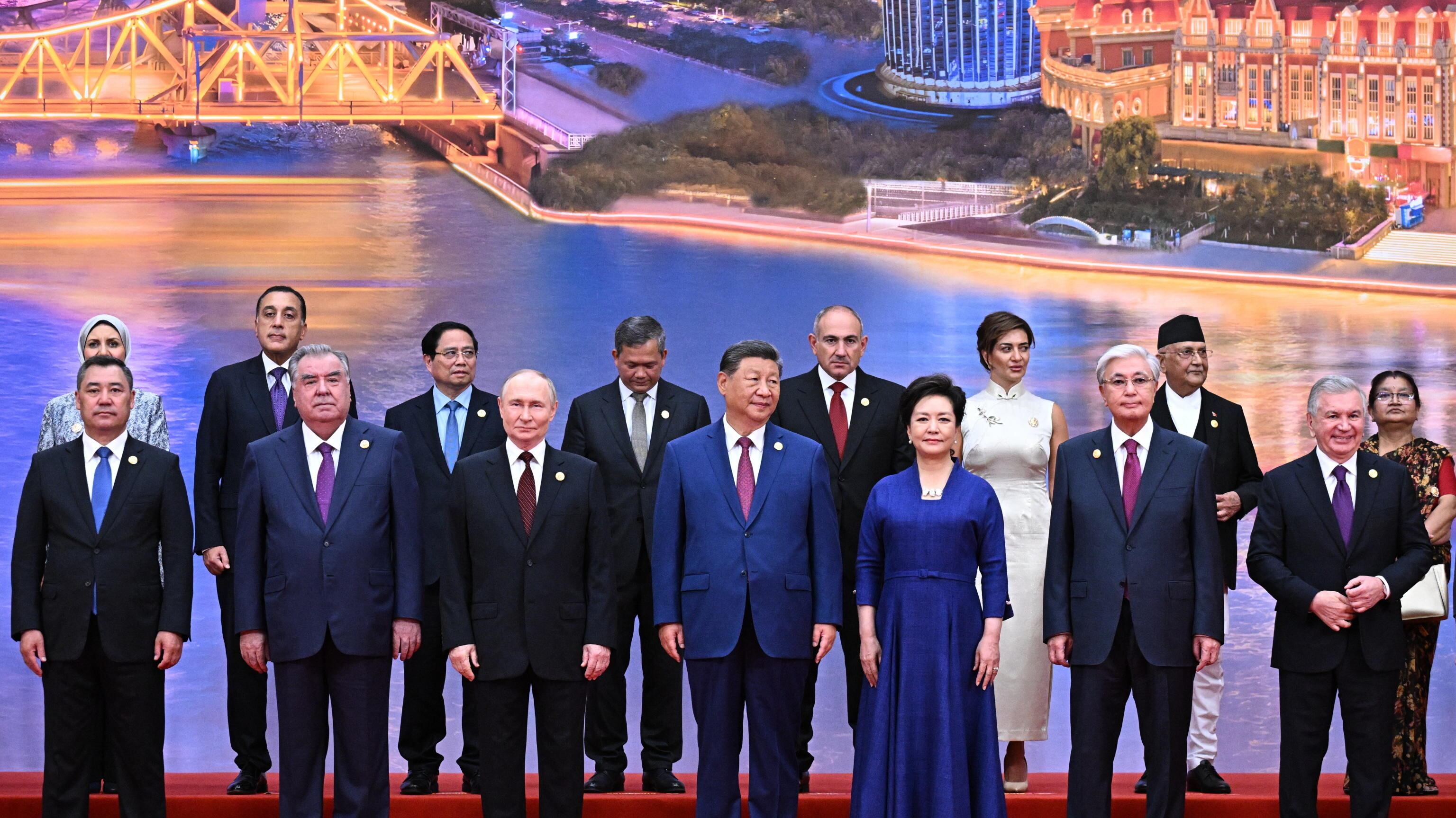 I dieci del gruppo di Shanghai. L'"Eurasia senza Occidente" vale un quarto del Pil mondiale