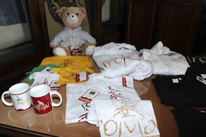 Roma si fa il brand (e i gadget) 4