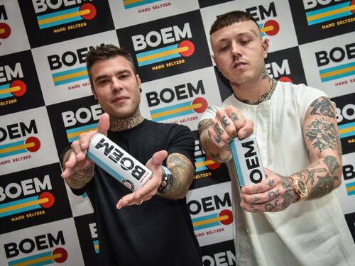 Ecco chi c'è dietro Boem, la nuova bevanda di Fedez e Lazza