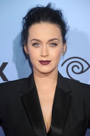 Katy Perry sexy in spiaggia  18