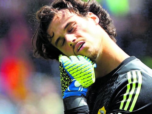 Lo show di Como perde i guantoni di Svilar
