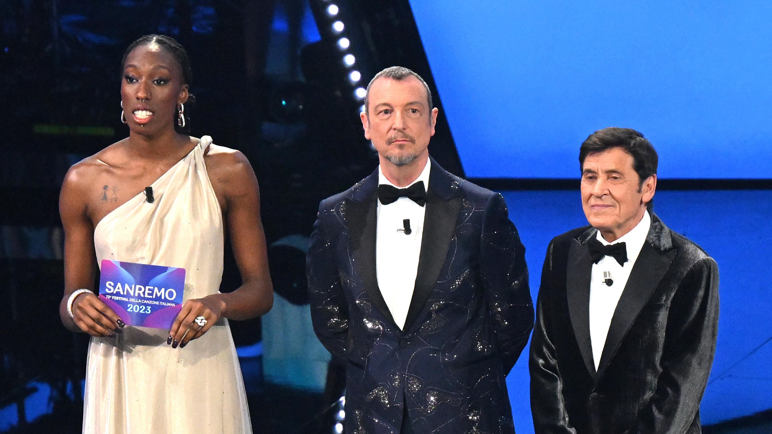 Sanremo 2023, terza serata tra Maneskin, “bicchiere-gate” e giallo Morandi