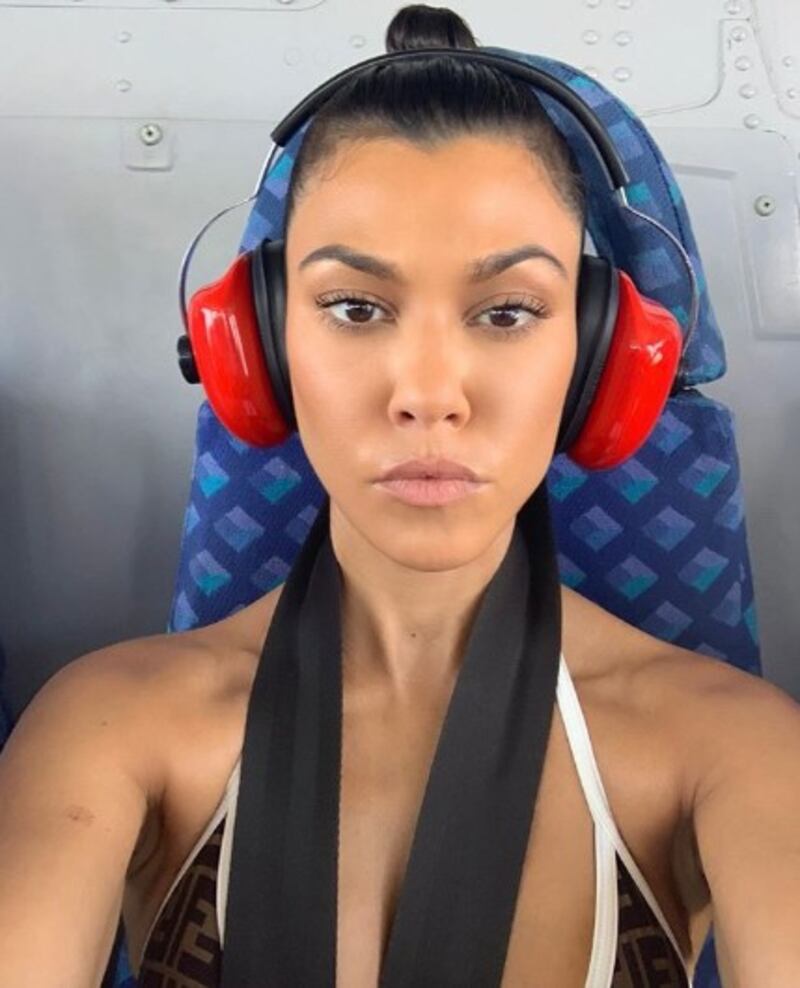 Kourtney Kardashian, le foto più sexy 11