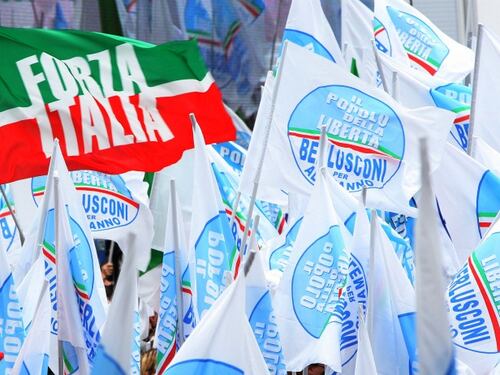 Il centrodestra vola nei sondaggi: è tre punti sopra il centrosinistra