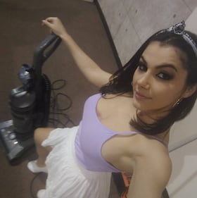 Valentina Nappi, curve hot su Instagram 23