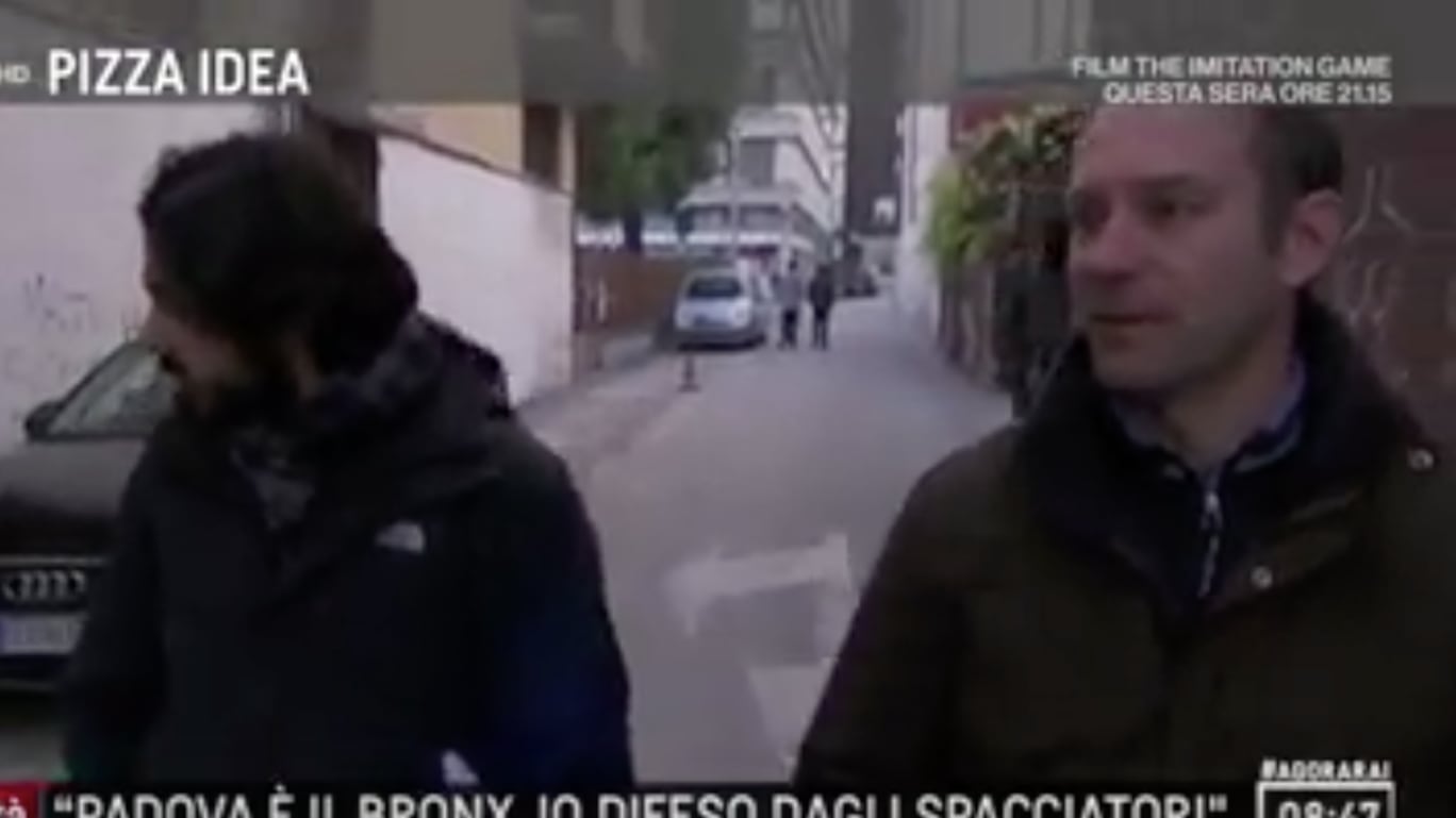 "Sono l'ultimo italiano rimasto nel quartiere degli spacciatori"