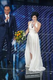 Sanremo 2016: i look femminili nella serata cover 45
